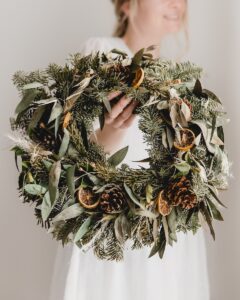 a person holding a bouquet of flowers